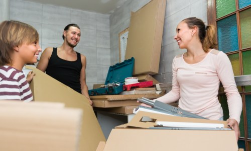 Man And Van Shoreditch team preparing items safely for a move