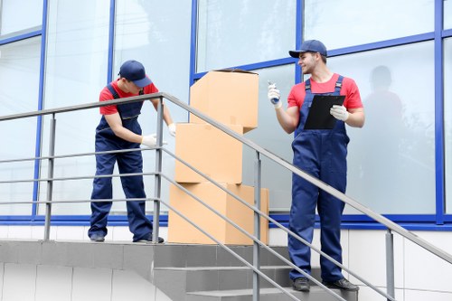 Final response and resolution in a Man And Van Shoreditch complaint