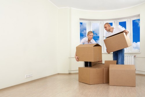 Van transport for furniture and boxes in Shoreditch