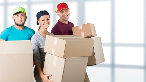 Checklist and moving supplies for a local home removal