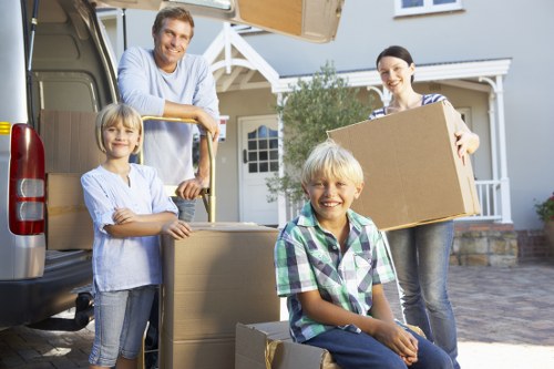 Preparing belongings for a Shoreditch removal van service